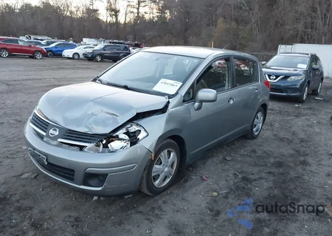 2009 Nissan Versa 1.8S z USA, uszkodzony, nr VIN 3N1BC13E49L460407